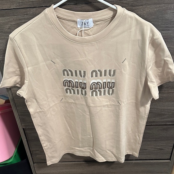 Beige Graphic T-Shirt size M - Picture 1 of 3